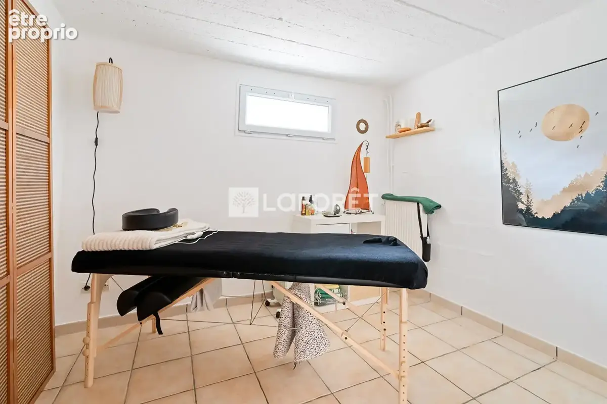 Maison lumineuse de 110 m² avec véranda et grand séjour - photo 15