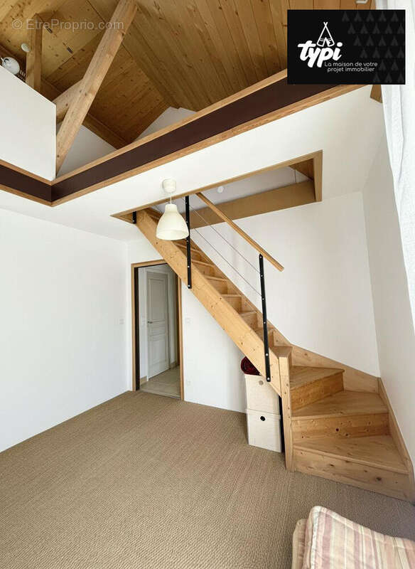 Maison 135 m² à Sainte-Helene  - photo 9