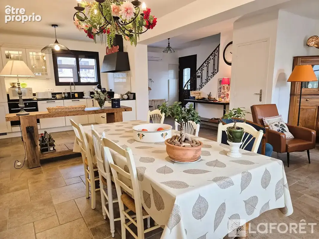 Photo Maison à Prades au prix de 229 500€