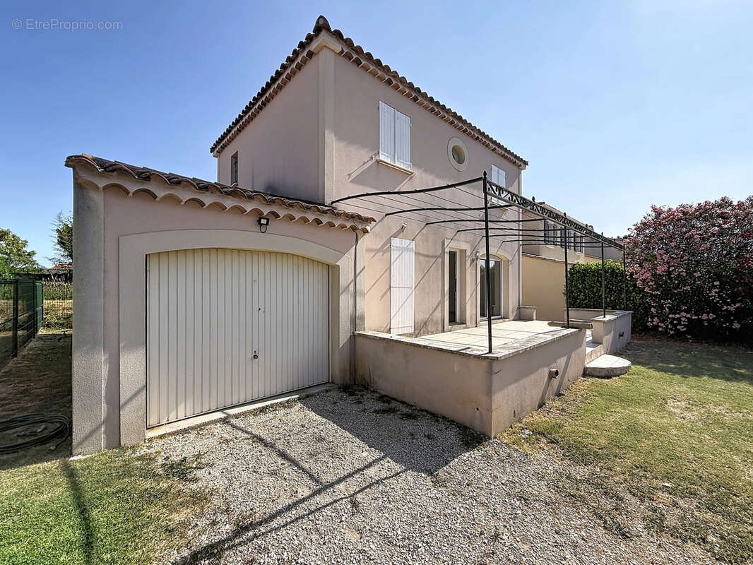 Maison à GRAVESON