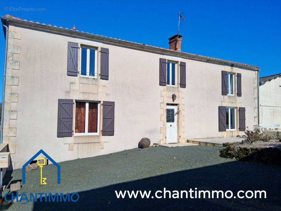 Maison à SAINTE-HERMINE