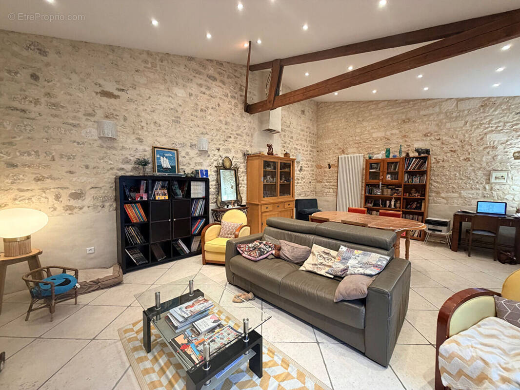 Maison à ROCHEFORT