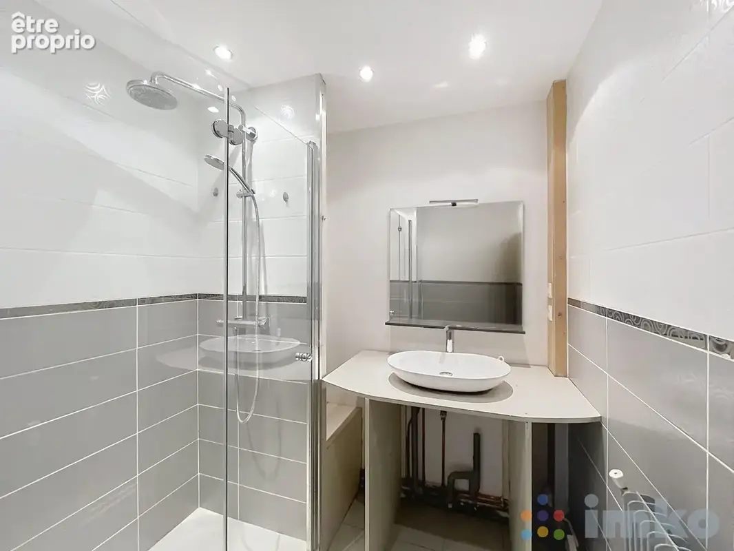 Appartement 100 m² à Tourcoing  - photo 2