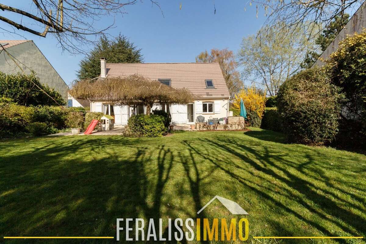 Maison à COURDIMANCHE