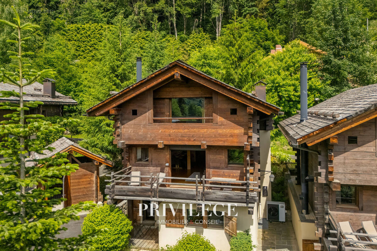 Maison à LES HOUCHES