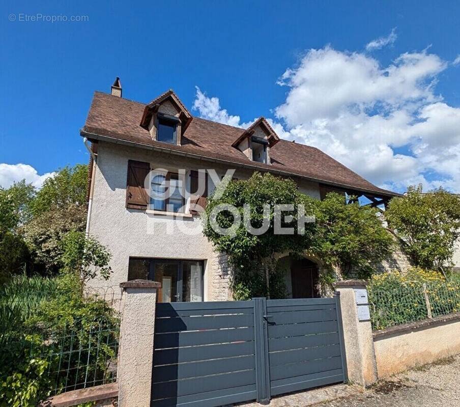Maison à CAHORS