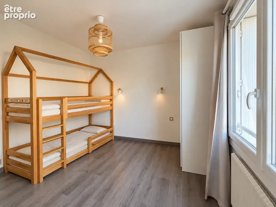 Tours centre - appartement type 3 - ascenseur - photo 8