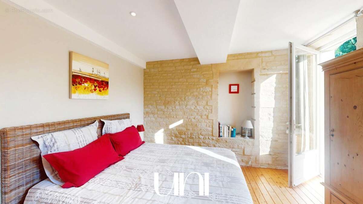 Maison à FONTAINE-HENRY