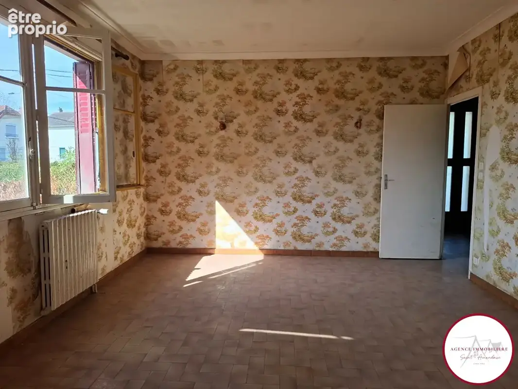 Maison Saint Amand Montrond 11 pièce(s) - photo 3