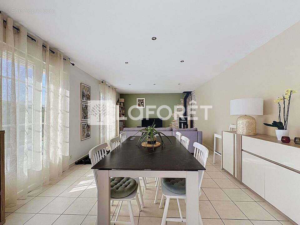 Maison 5 pièces 100 m2 - photo 4