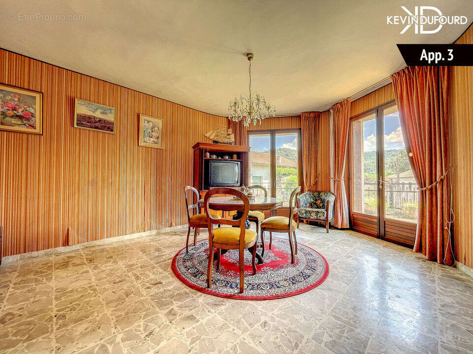 Maison de 335 m² sur un terrain de 1550 m² à - photo 14