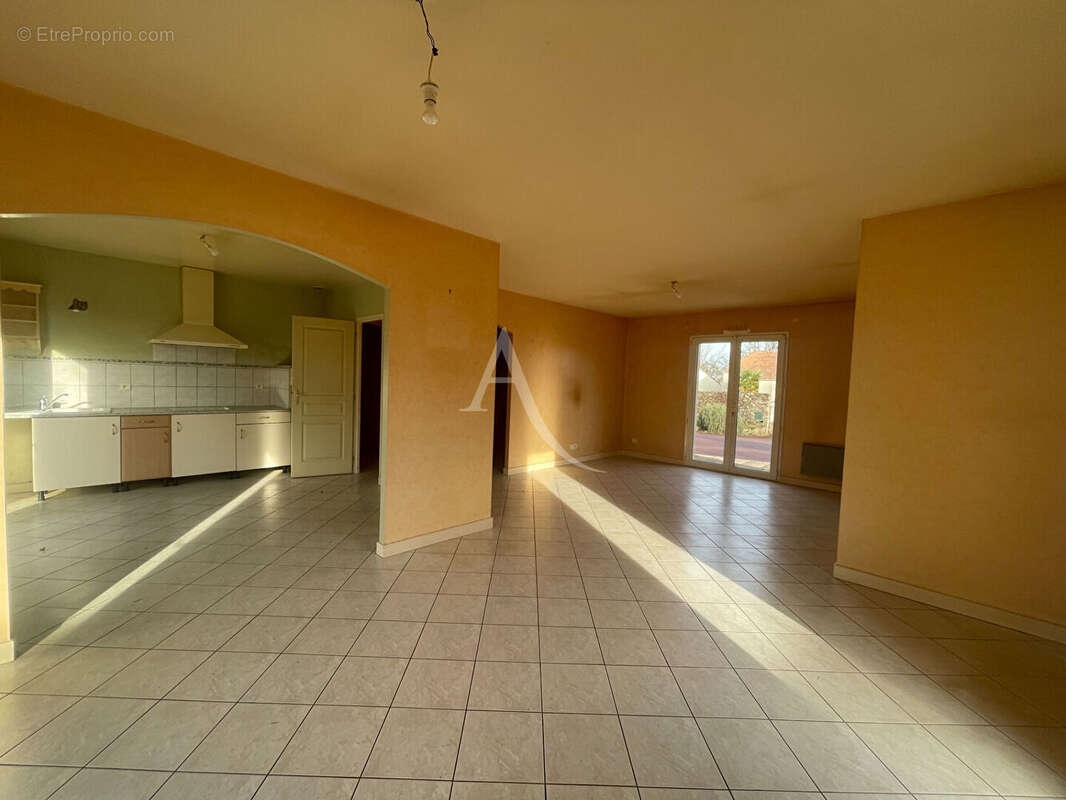 Maison à SAINT-PHILBERT-DE-GRAND-LIEU