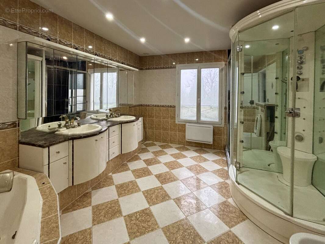Maison à BOIS-L'EVEQUE