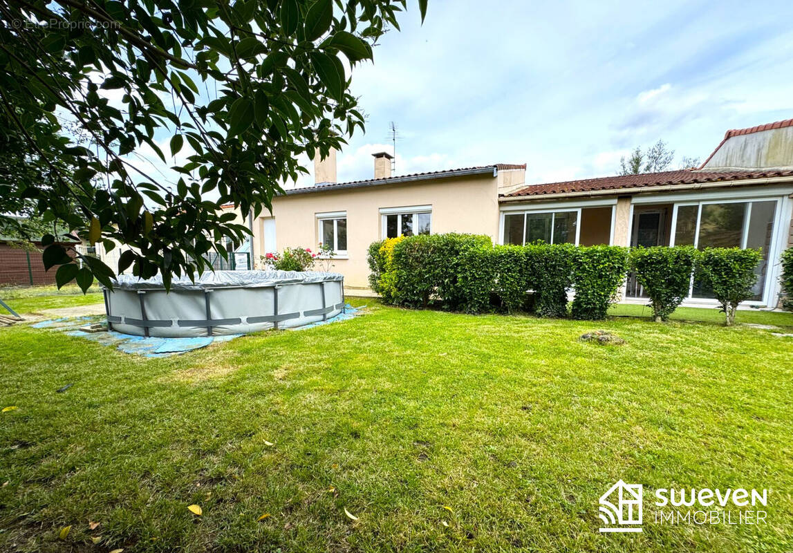 Maison à LABARTHE-SUR-LEZE