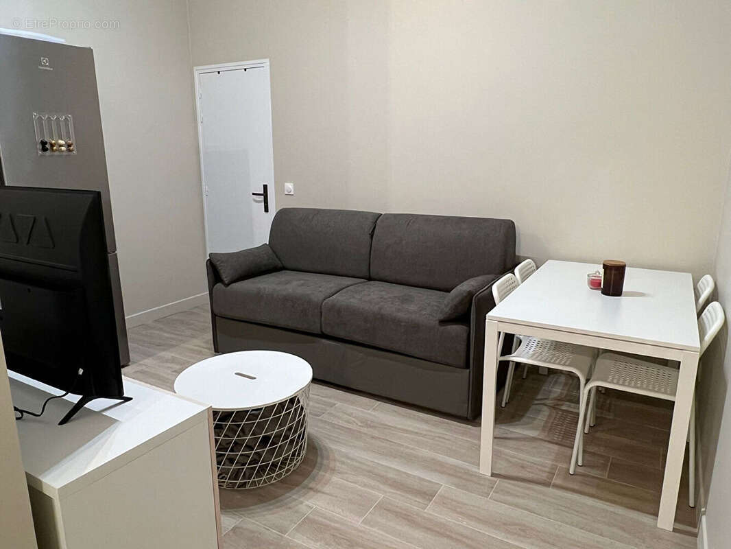 Appartement à AUBERVILLIERS