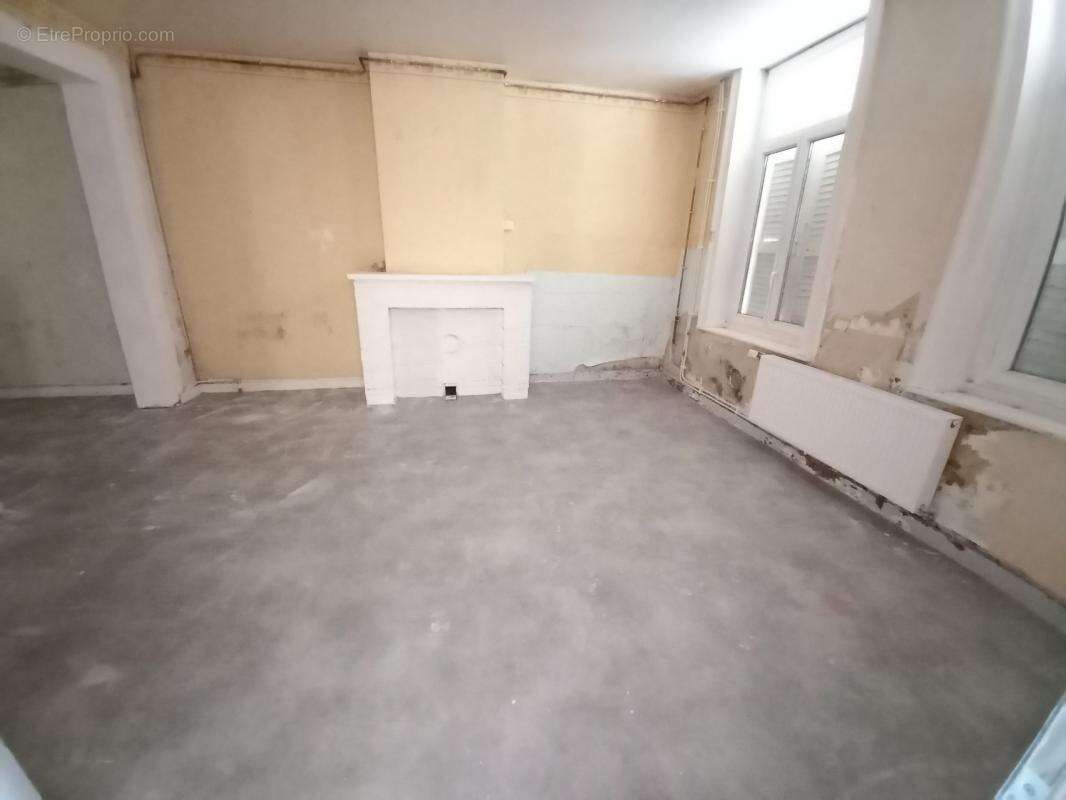 Maison à BILLY-MONTIGNY