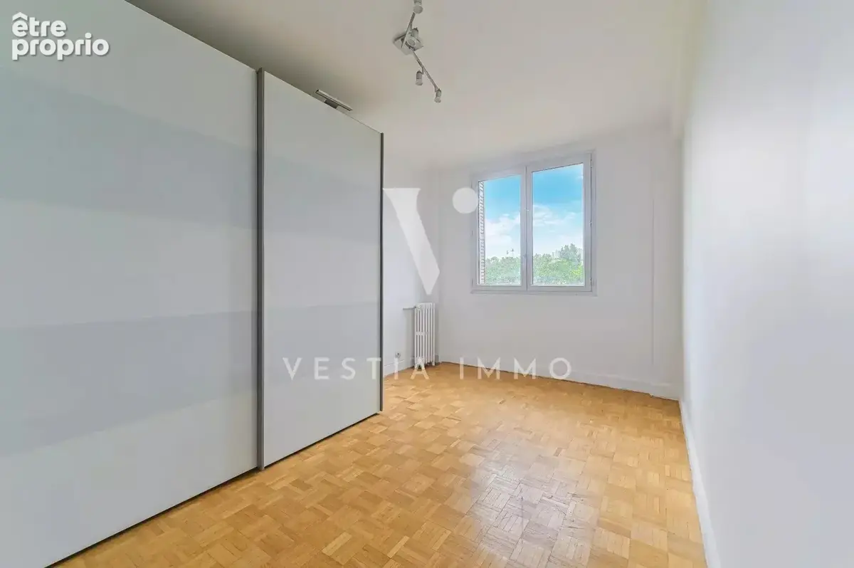 Appartement familial 91 m²  4 chambres étage élevé vue Seine - photo 9