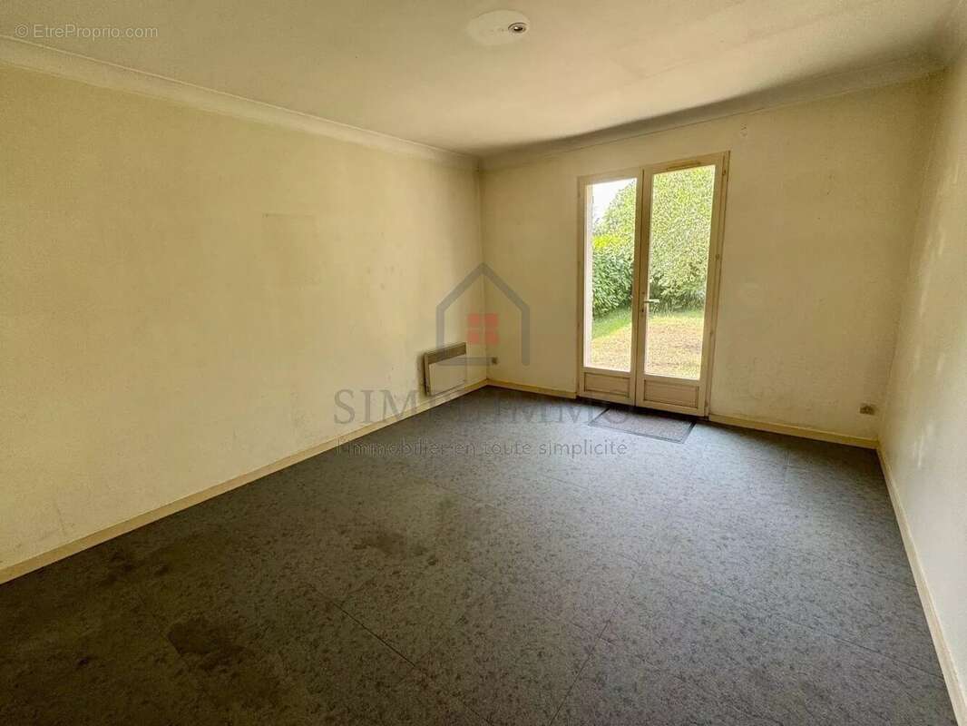 Maison à SAINT-HIPPOLYTE