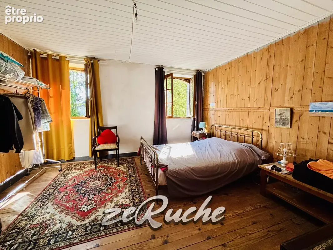 GRANDCAMP-MAISY Authentique corps de ferme en pierre de 180 m² - photo 4
