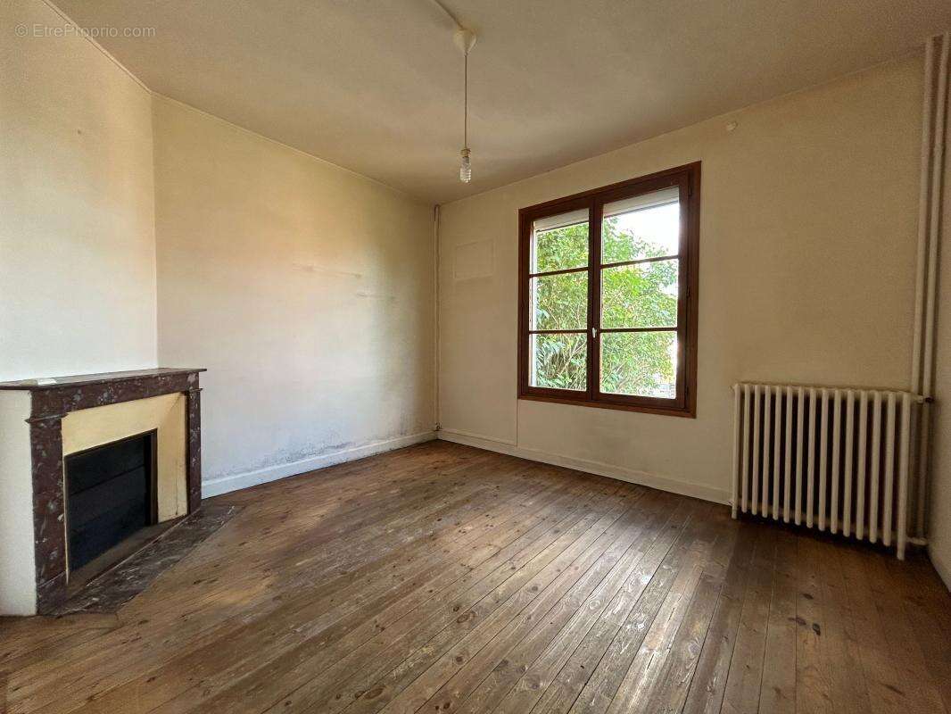 Maison à SAINT-JUST-EN-CHAUSSEE