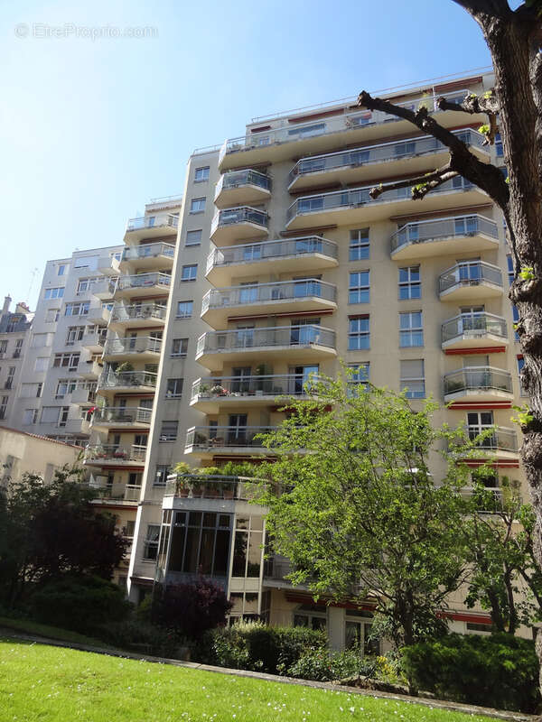 Studio 32 m2 en résidences services pour seniors Paris 15ème - photo 2