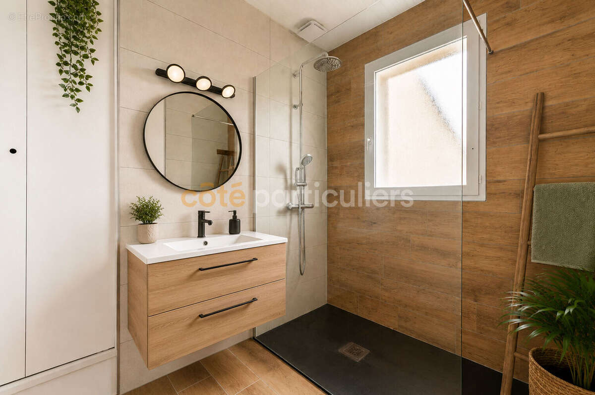 SOUS OFFRE -- Maison familiale 150m² -- Aubigny les Clouzeaux -- 5 chambres --- jardin paysager -- véranda avec spa - photo 8