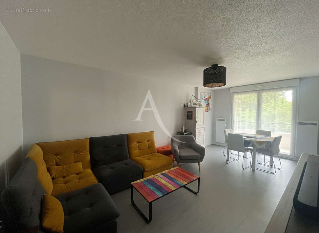 Appartement à DOURDAN