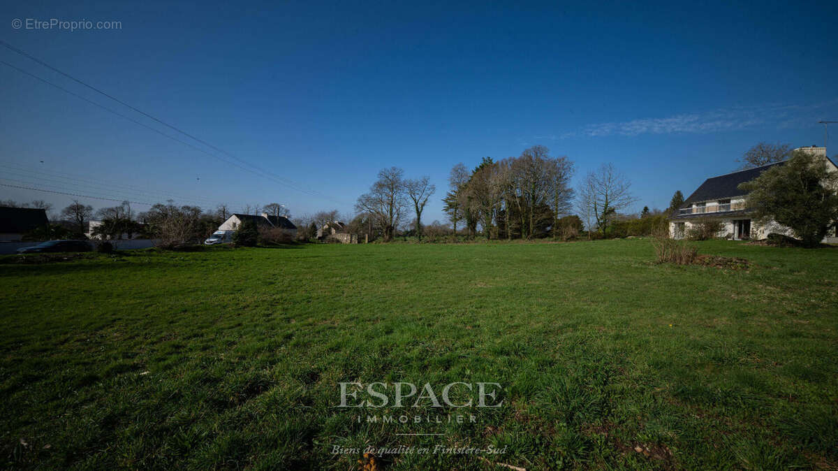Terrain à CONCARNEAU