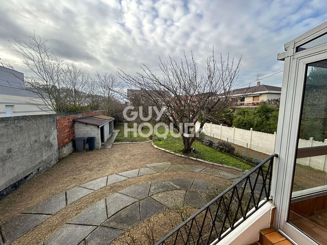 Maison à NEUILLY-PLAISANCE