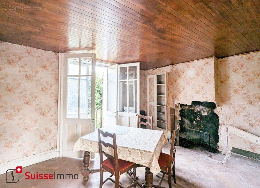 Maison à BAUME-LES-DAMES