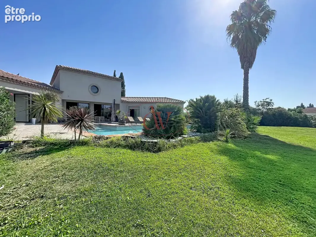 Maison 4 faces / 205 m2 hab / 4 chambres / parcelle 2200 m2 /  saint-feliu-d'avall - photo 1