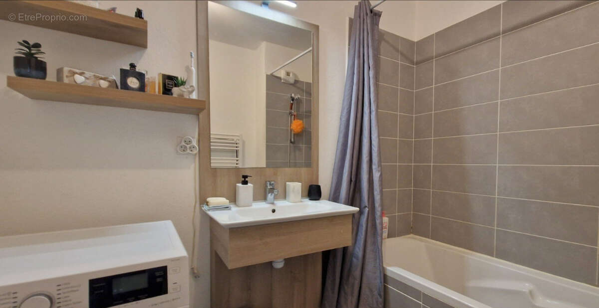 Appartement à FREJUS