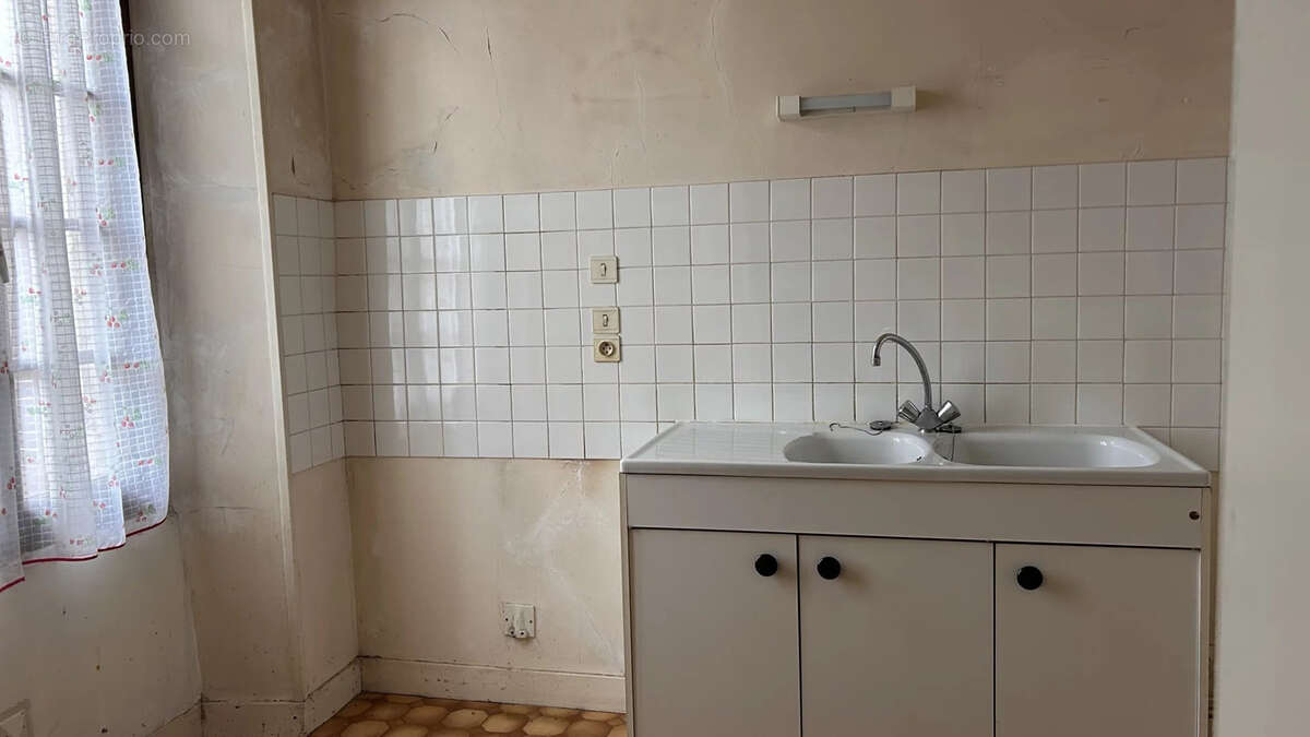 Maison à SAINT-GAULTIER