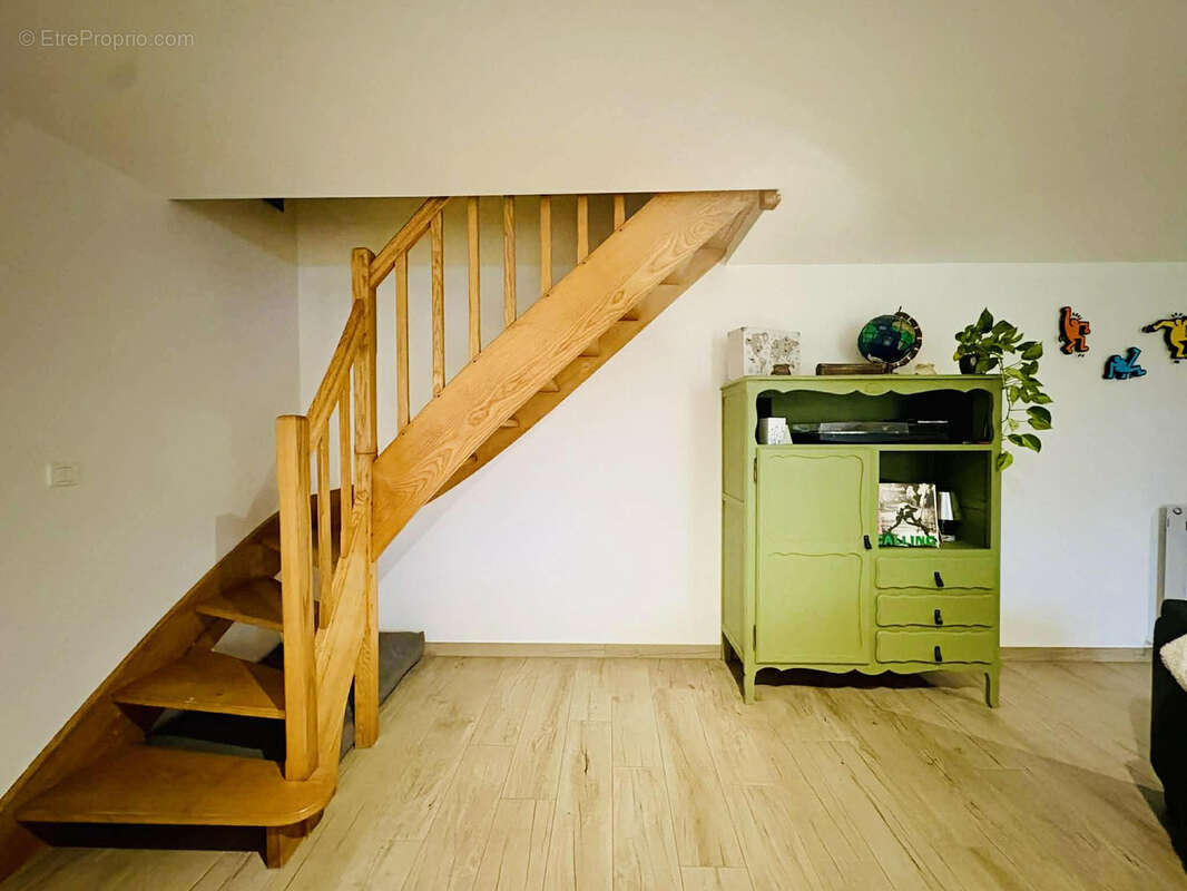 Maison de village, entièrement réhabilitée, où la pierre raconte l’histoire - photo 6