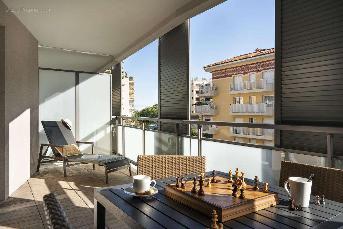 Appartement à ROQUEBRUNE-CAP-MARTIN