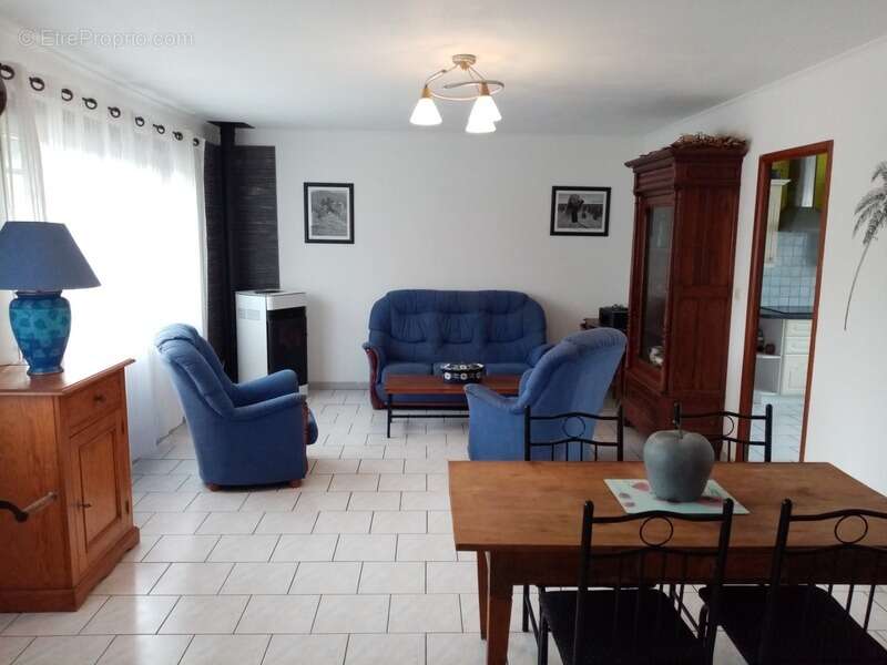 Maison à CANY-BARVILLE