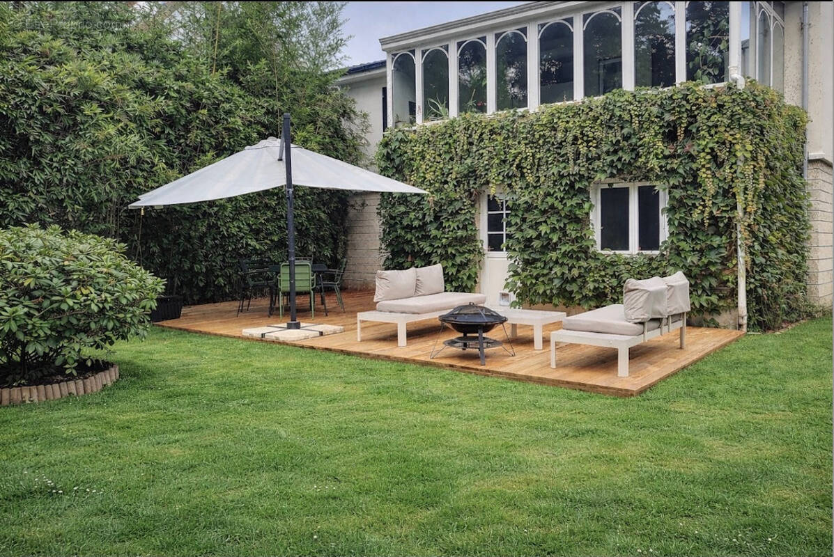 Maison à CHATEAUFORT