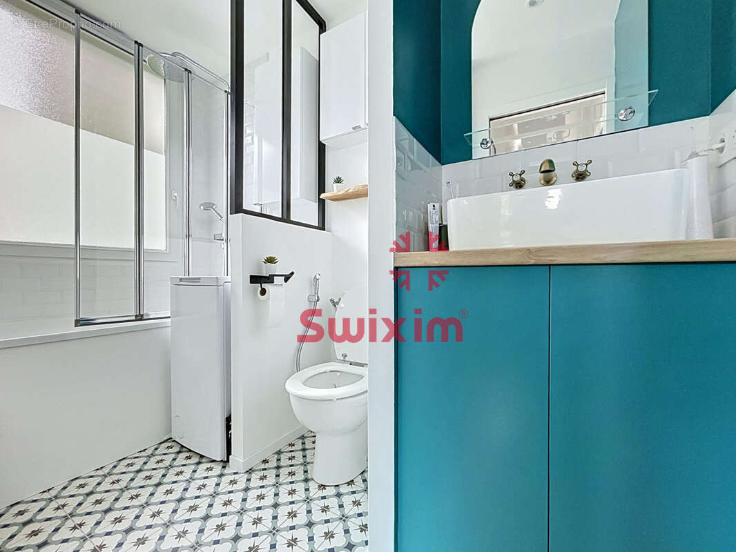 Appartement à PARIS-10E