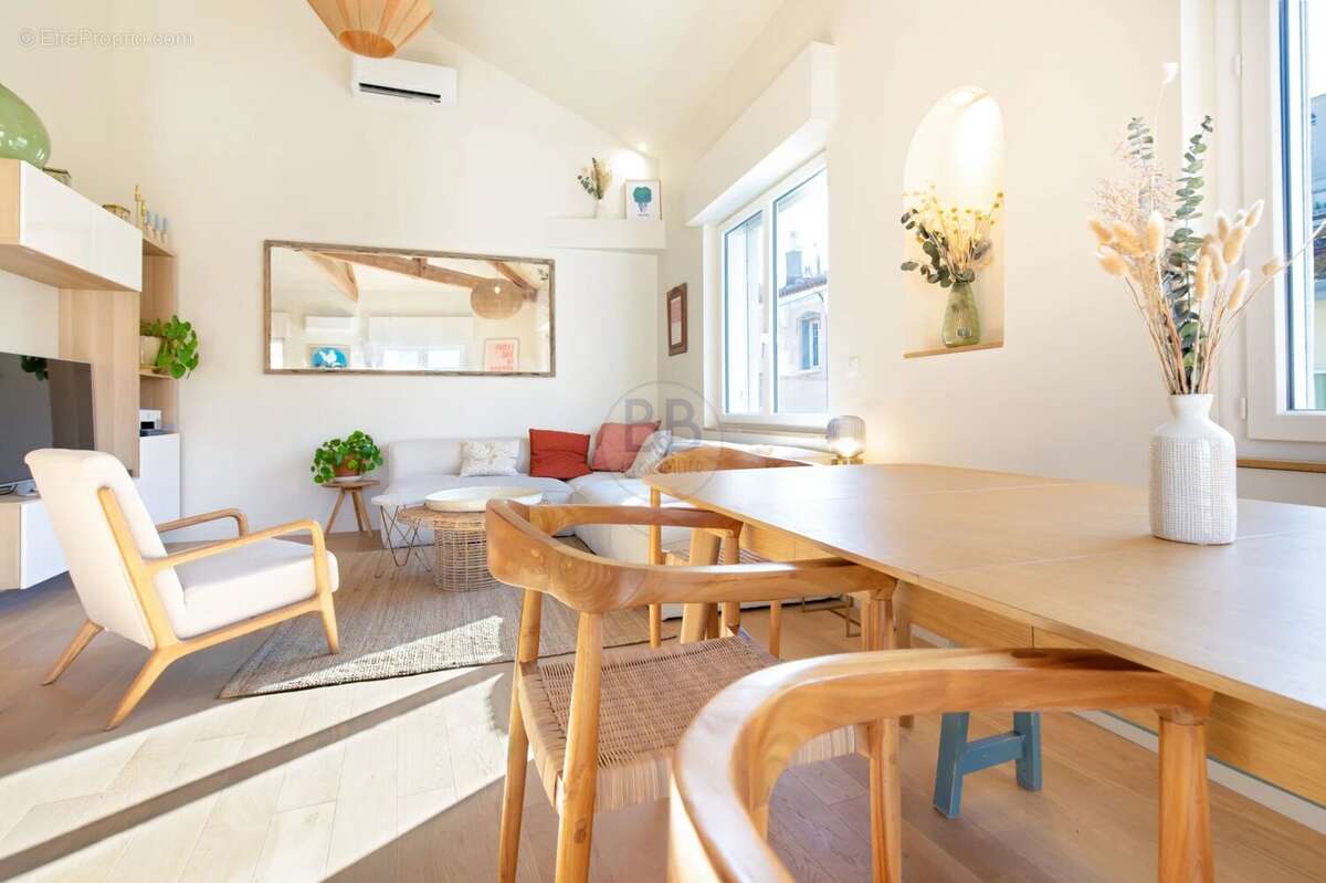 Appartement à SAINT-RAPHAEL