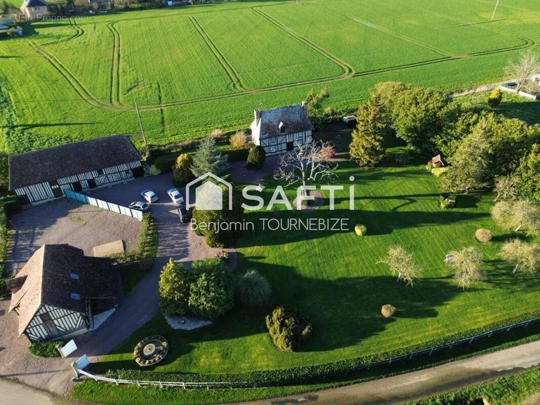 Photo 1 - Maison à LISIEUX