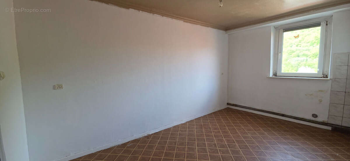 Appartement à ALGRANGE
