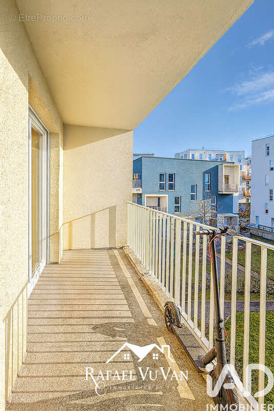 Photo 8 - Appartement à BOBIGNY