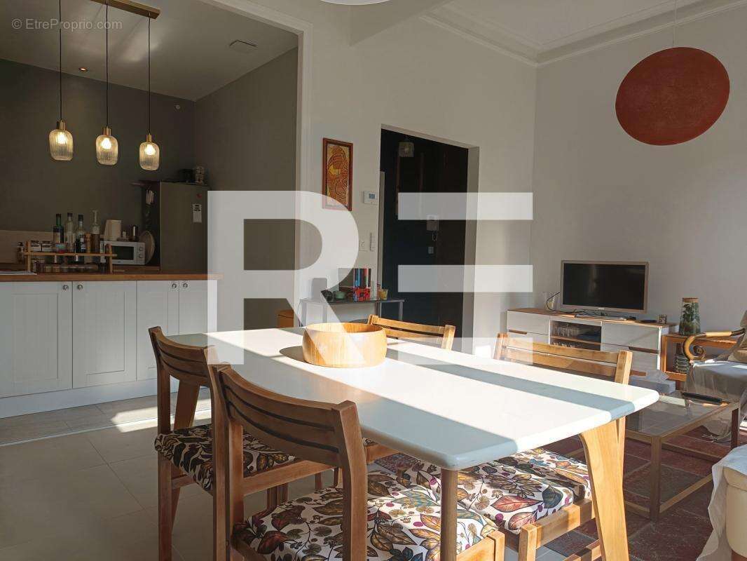 Appartement à NIMES