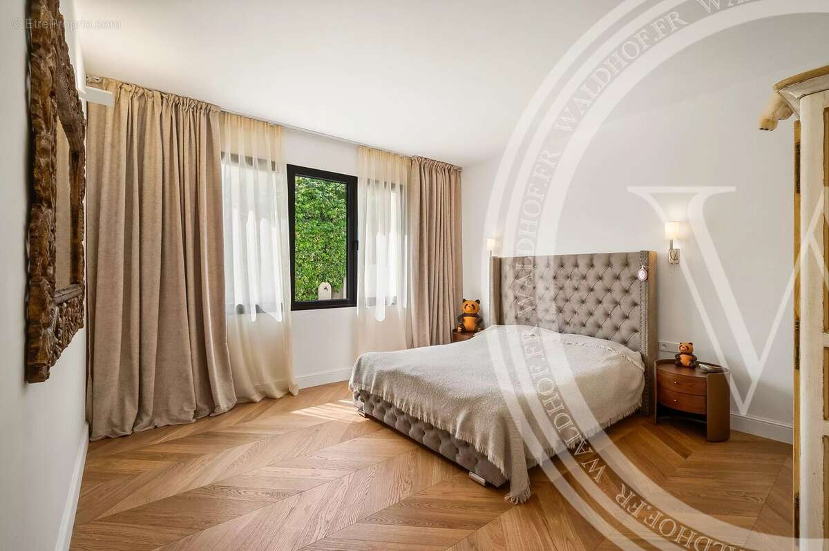 Maison à ROQUEBRUNE-CAP-MARTIN