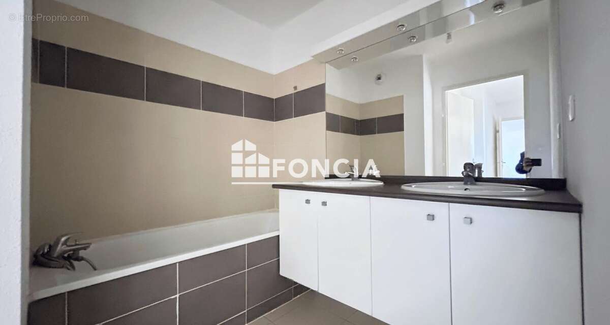 Appartement à LAUNAGUET