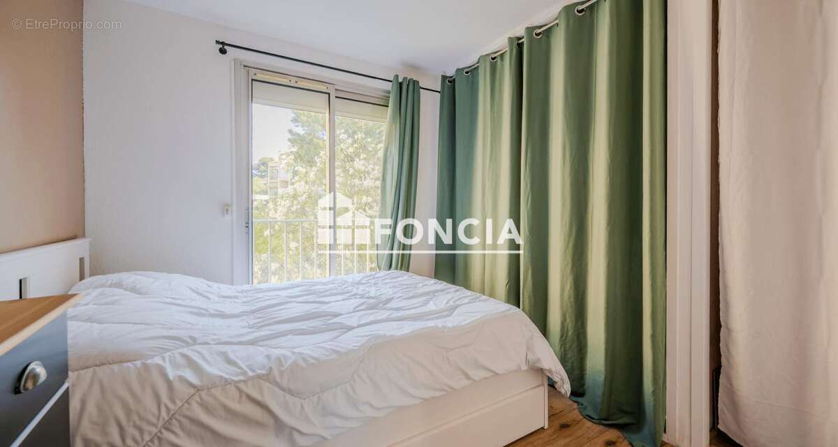 Appartement à CARQUEIRANNE