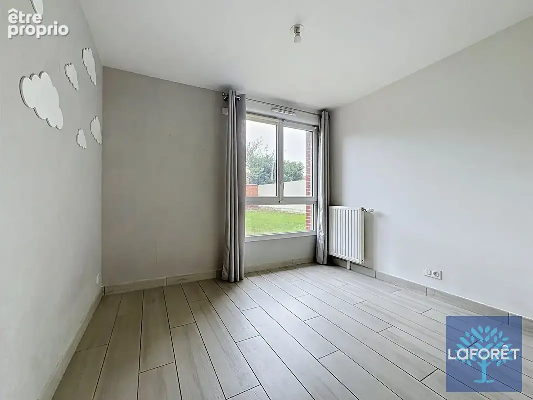 4 pièce(s) 87 m2  + jardin 150 m²+ cave + parking sous sol - photo 8