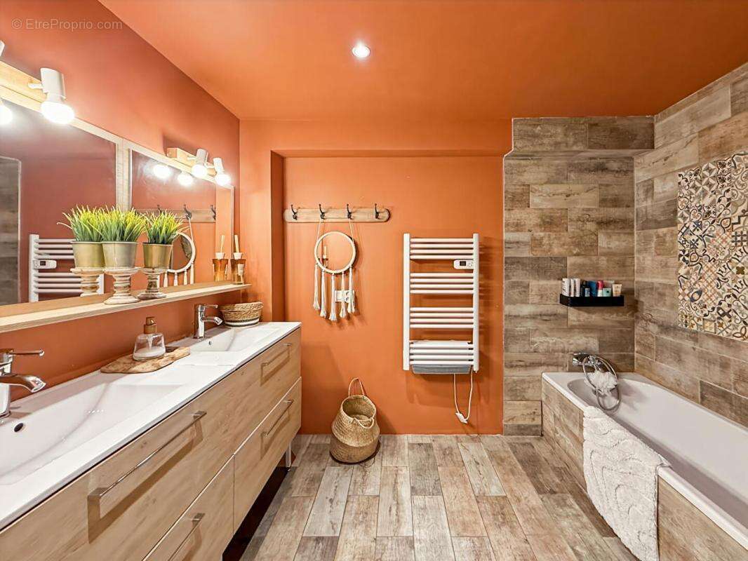 Maison avec piscine à vendre à  Robion - photo 11