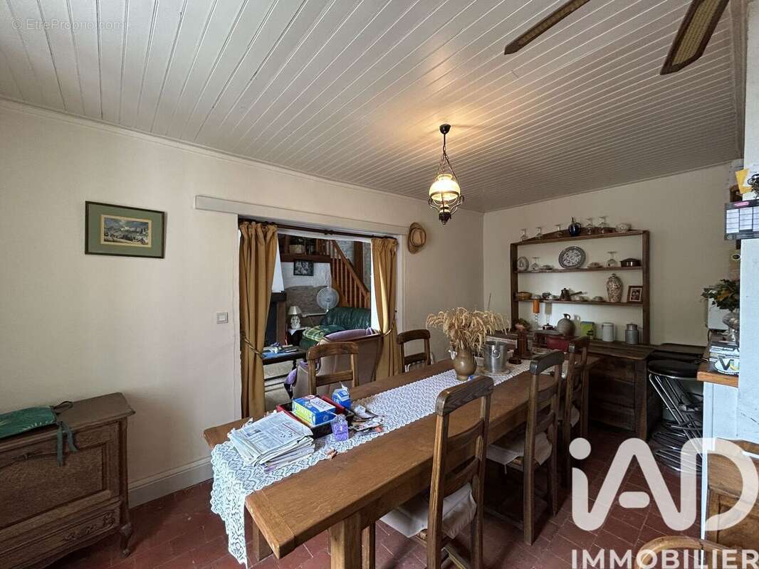 Maison 96 m² à Neuilly-En-Dun  - photo 4