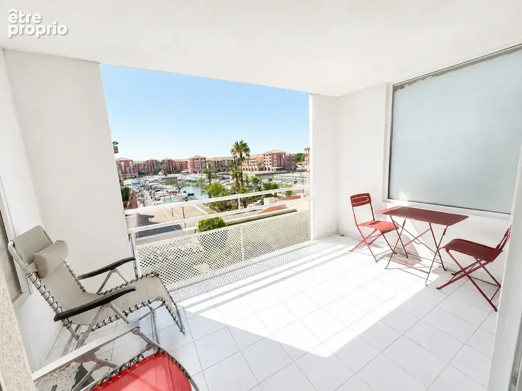 Lattes quartier port ariane t3 de 70 m2 hab vue port- parking et cave - photo 5
